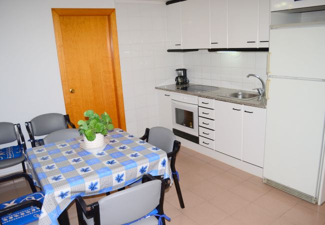 Apartamento en Rosas / Roses - RHODE 1 Piso, 1ª linea de mar, Roses, Free Wifi