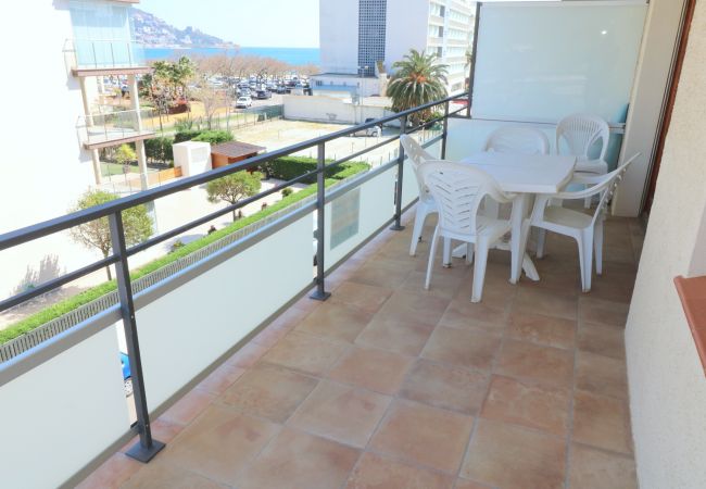 Apartamento en Rosas / Roses - ROSES I - Piso con vista al mar y parking privado