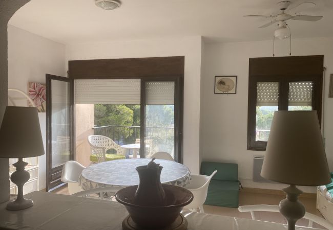 Apartamento en Rosas / Roses - COLLSACABRA Piso muy acojedor, con garaje cerrado.