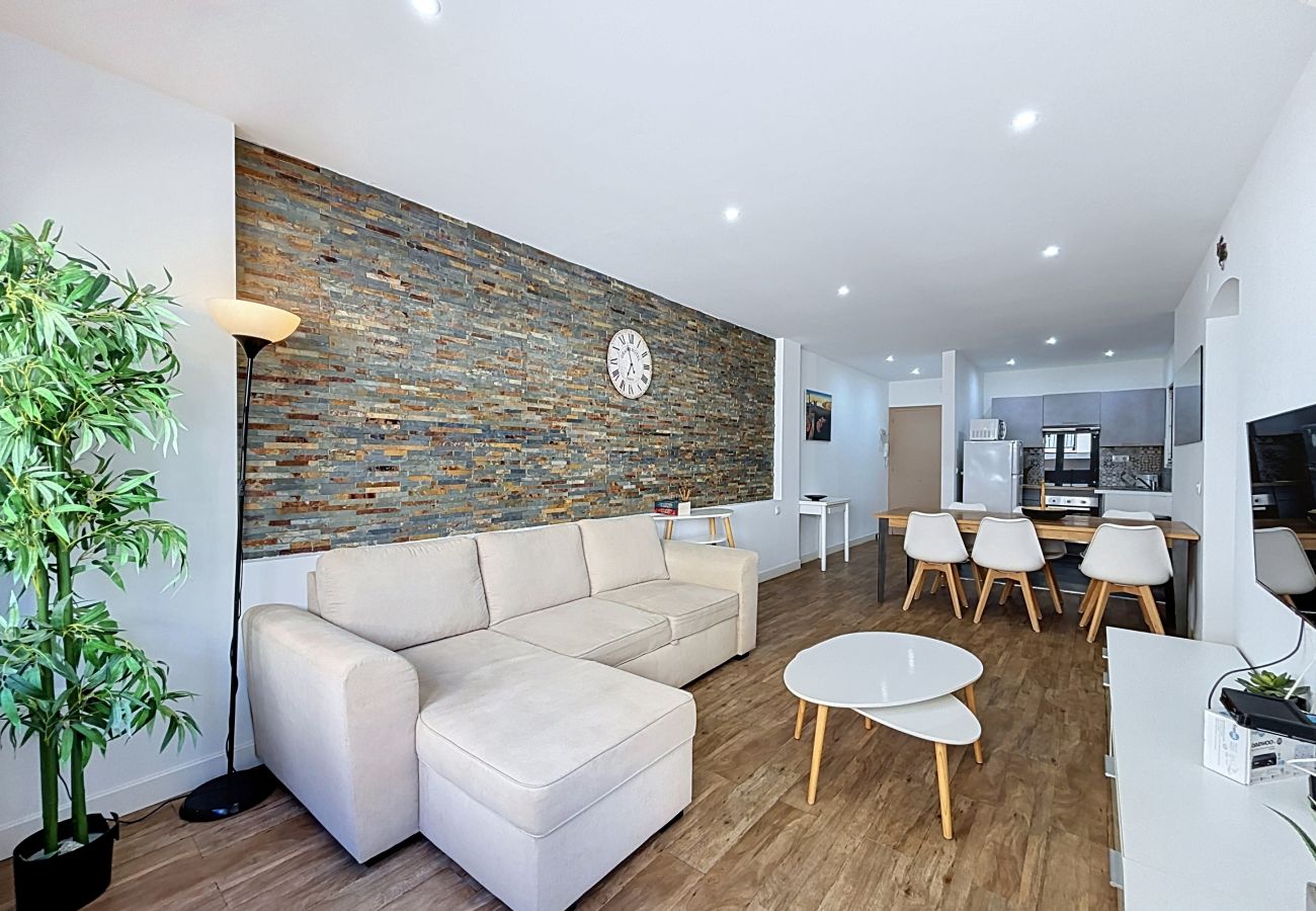 Apartamento en Rosas / Roses - FRANCESC MACIA Rosas / Roses – INTERimmo