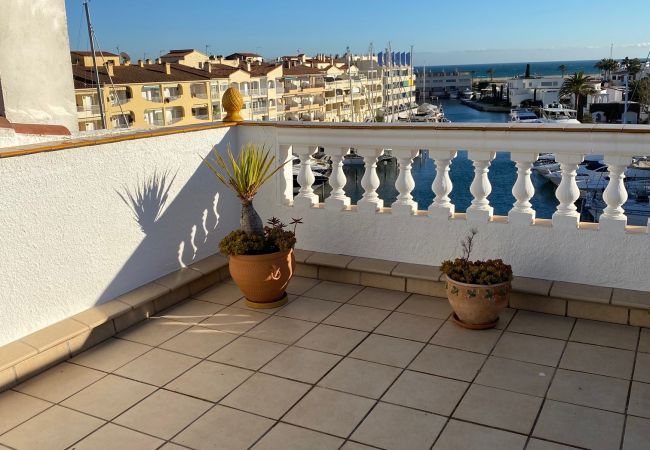 Apartamento en Empuriabrava - CAVALL DE MAR - Piso, vista al puerto