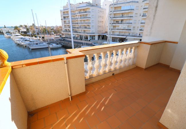 Apartamento en Empuriabrava - CAVALL DE MAR - Piso, vista al puerto