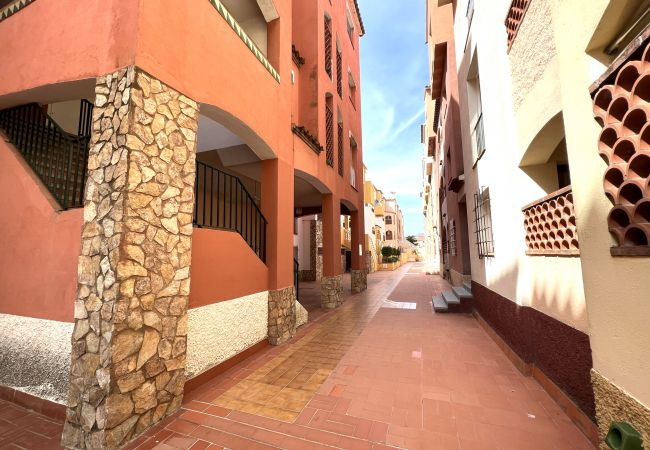 Apartamento en Empuriabrava - GR RESERVA 17/Piso muy cerca de la Playa