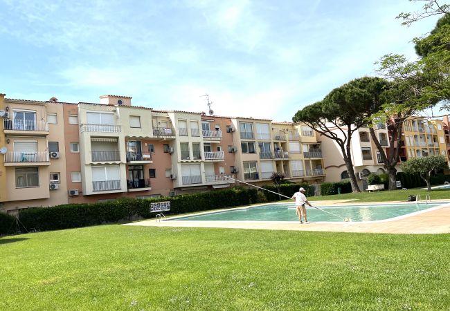 Apartamento en Empuriabrava - GR RESERVA 17/Piso muy cerca de la Playa