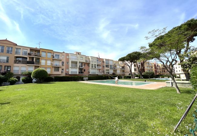 Apartamento en Empuriabrava - GR RESERVA 17/Piso muy cerca de la Playa