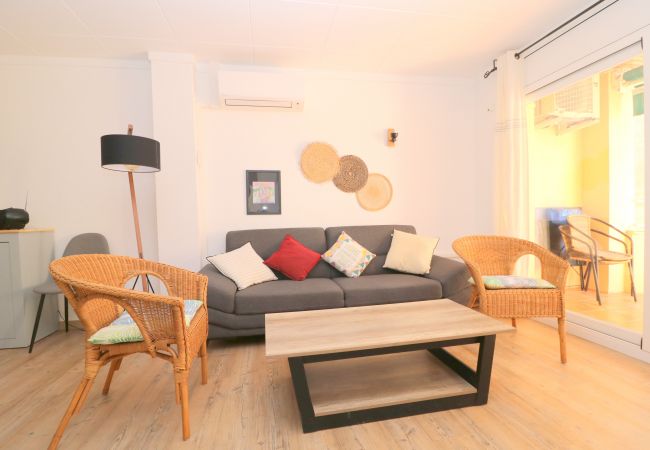 Apartamento en Rosas / Roses - Montserrat 22 - Magnifico piso a 200 M de la playa