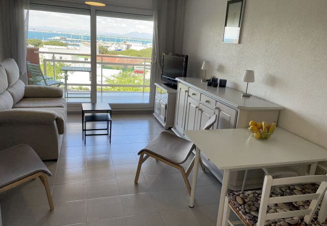 Apartamento en Rosas / Roses - RocMar Piso vista al mar, Cerca playa y centro