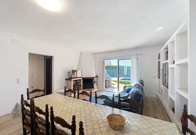 Casa en Empuriabrava - PENI 168A - Belle maison avec piscine