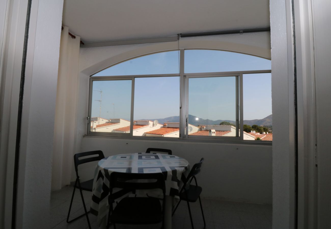 Estudio en Rosas / Roses - PUIG ROM 39 B Rosas / Roses – INTERimmo