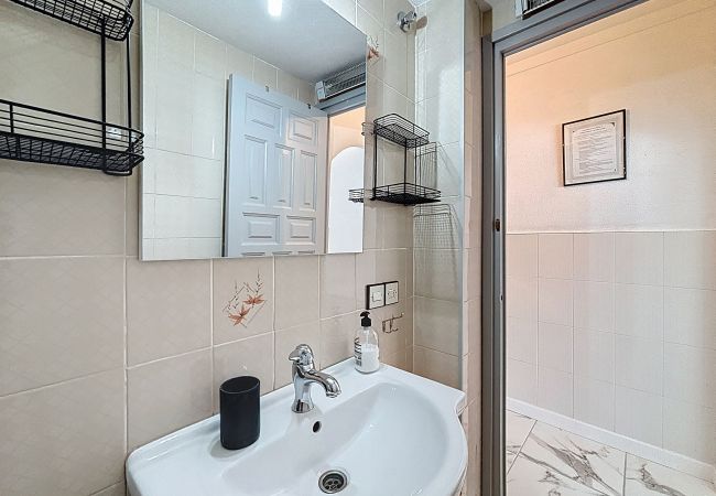 Apartamento en Rosas / Roses - Jardins II - Bx Piso con piscina comunitaria