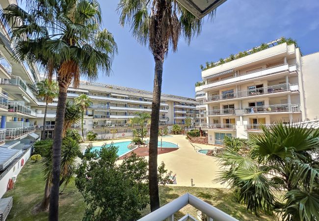 Apartamento en Rosas / Roses - Port Canigo 1 150- Magnifico Apartamento con pisci