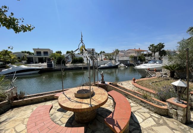 Casa en Empuriabrava - Fluvia - Casa con amarre de 12m