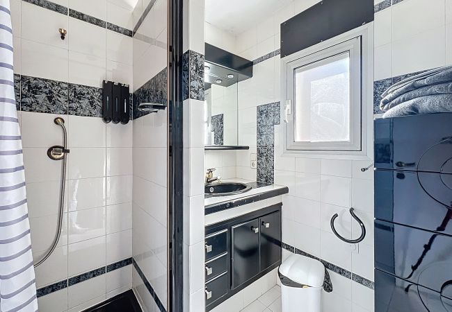 Casa en Empuriabrava - Canal  - Magnifica Villa con piscina privada y a