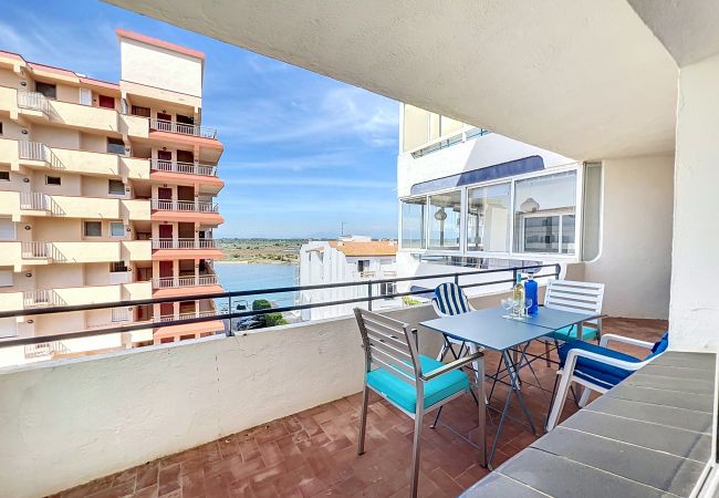 Apartamento en Rosas / Roses - Gran Canal - Apartamento visto al mar, 50 M de la