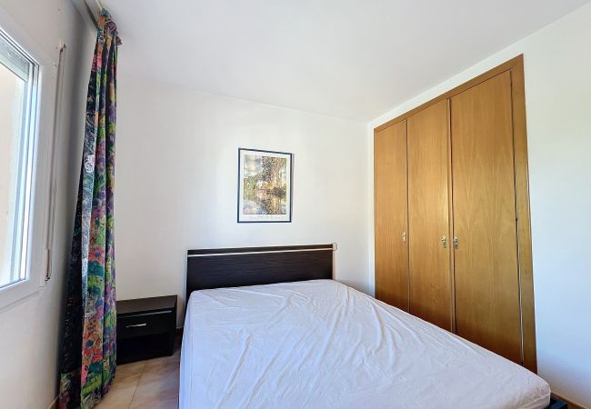 Apartamento en Empuriabrava - GR Reserva 17-2-12 - Piso muy cerca de la Playa