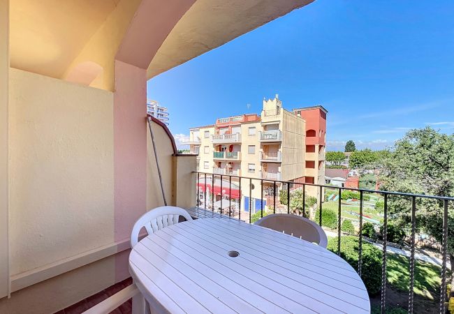 Apartamento en Empuriabrava - GR Reserva 17-2-12 - Piso muy cerca de la Playa