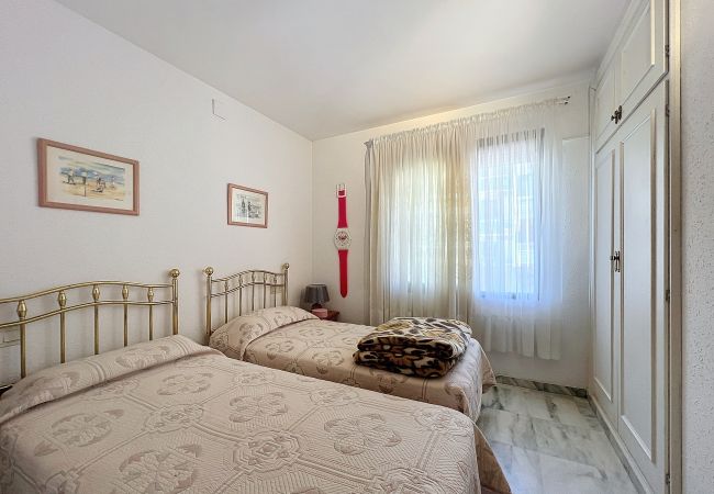 Apartamento en Empuriabrava - PORT ROYAL-A-1-1 - Bonito piso vista al puerto y a