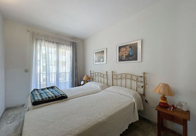 Apartamento en Empuriabrava - PORT ROYAL-A-1-1 - Bonito piso vista al puerto y a