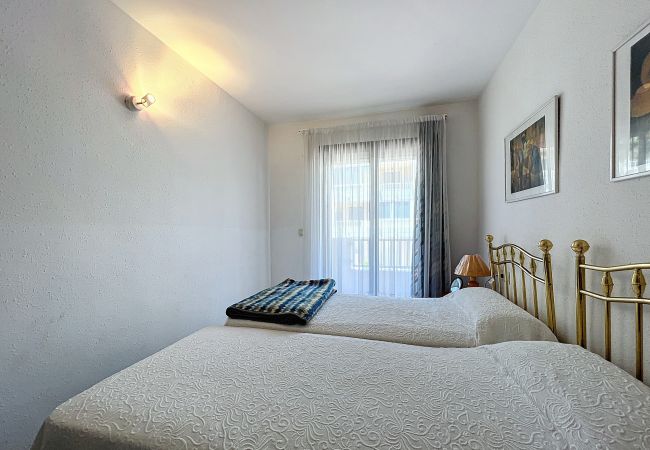 Apartamento en Empuriabrava - PORT ROYAL-A-1-1 - Bonito piso vista al puerto y a