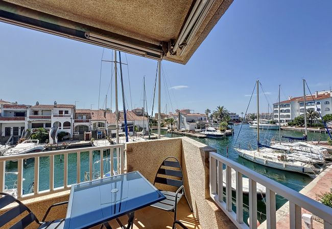 Apartamento en Empuriabrava - PORT ROYAL-A-1-1 - Bonito piso vista al puerto y a