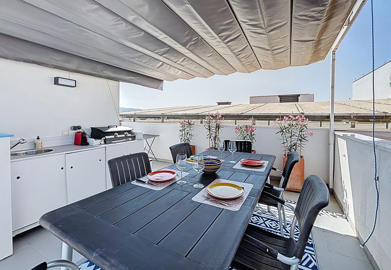 Apartamento en Rosas / Roses - B.MARINA 410 Rosas / Roses – INTERimmo