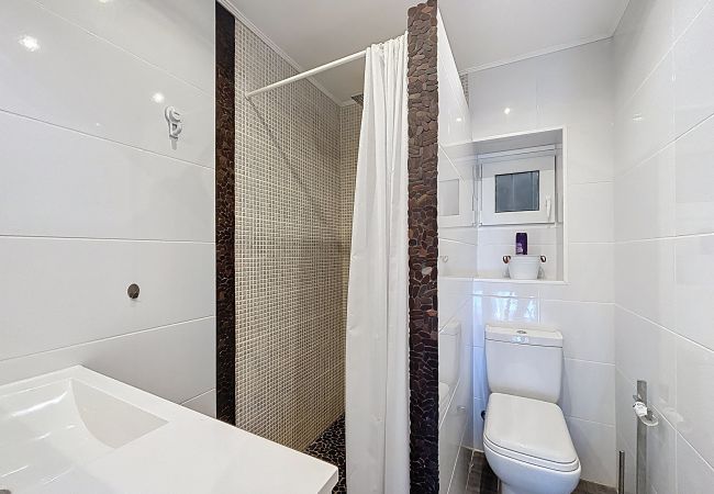 Apartamento en Rosas / Roses - TERRASSES 2 – Piso tres dormitorios vistas al mar