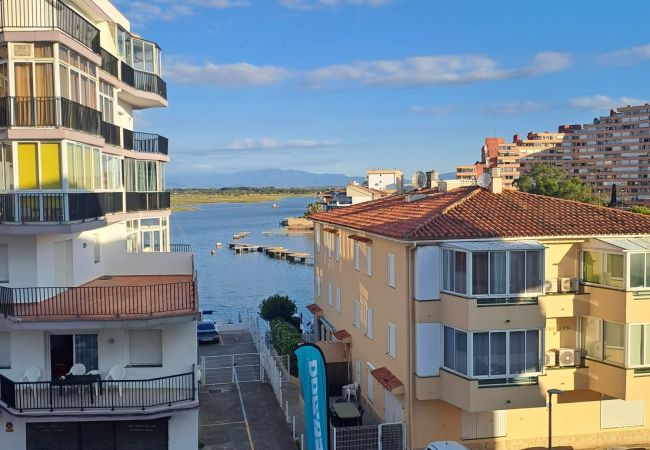 Apartamento en Rosas / Roses - GR CANAL 19 - Piso un dormitorio 50 m del mar