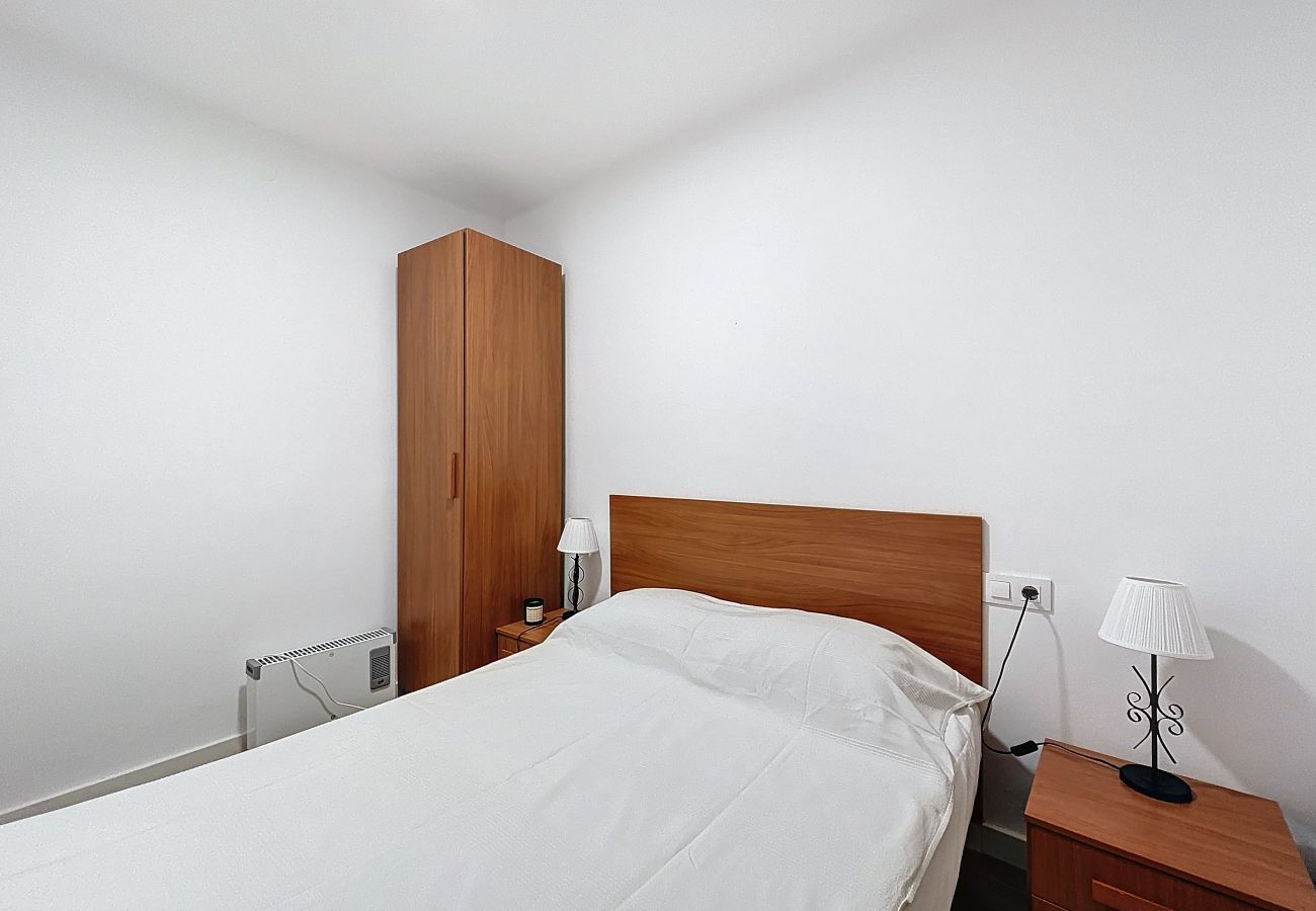 Apartamento en Rosas / Roses - REMENDADORES Location Longue Durée INTERimmo