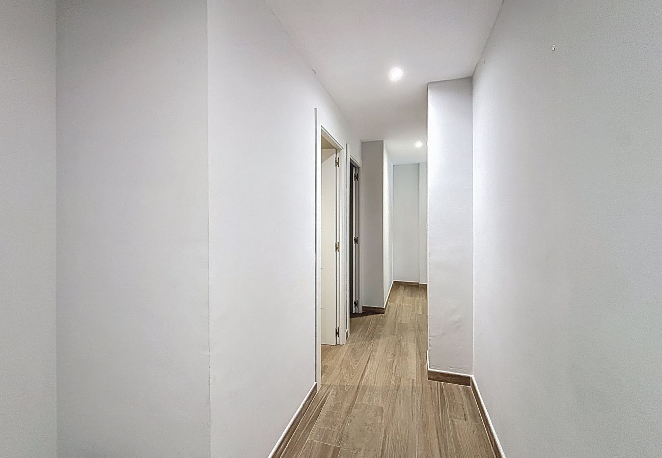 Apartamento en Rosas / Roses - CAP NORFEU 60 Location Longue Durée INTERimmo