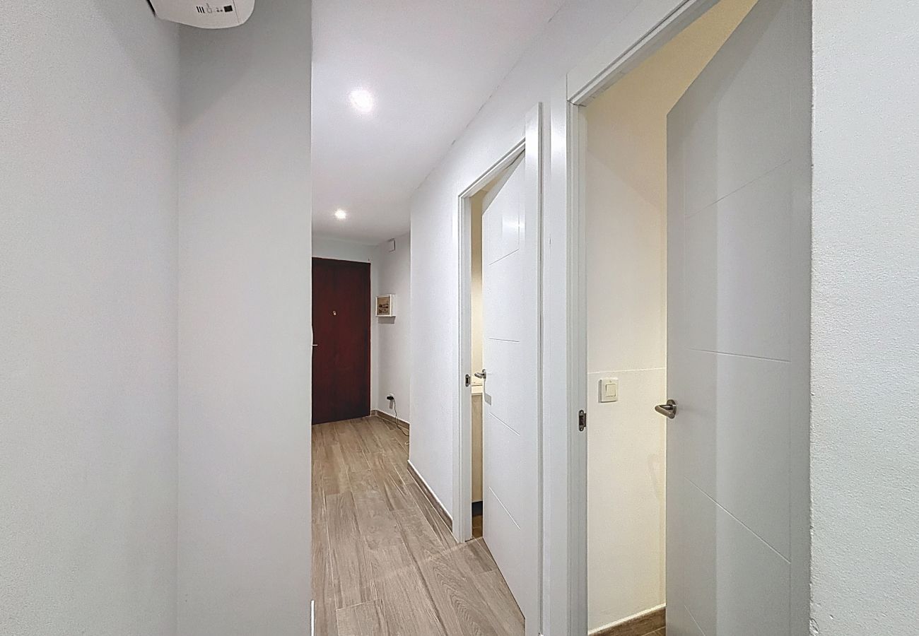 Apartamento en Rosas / Roses - CAP NORFEU 60 Location Longue Durée INTERimmo