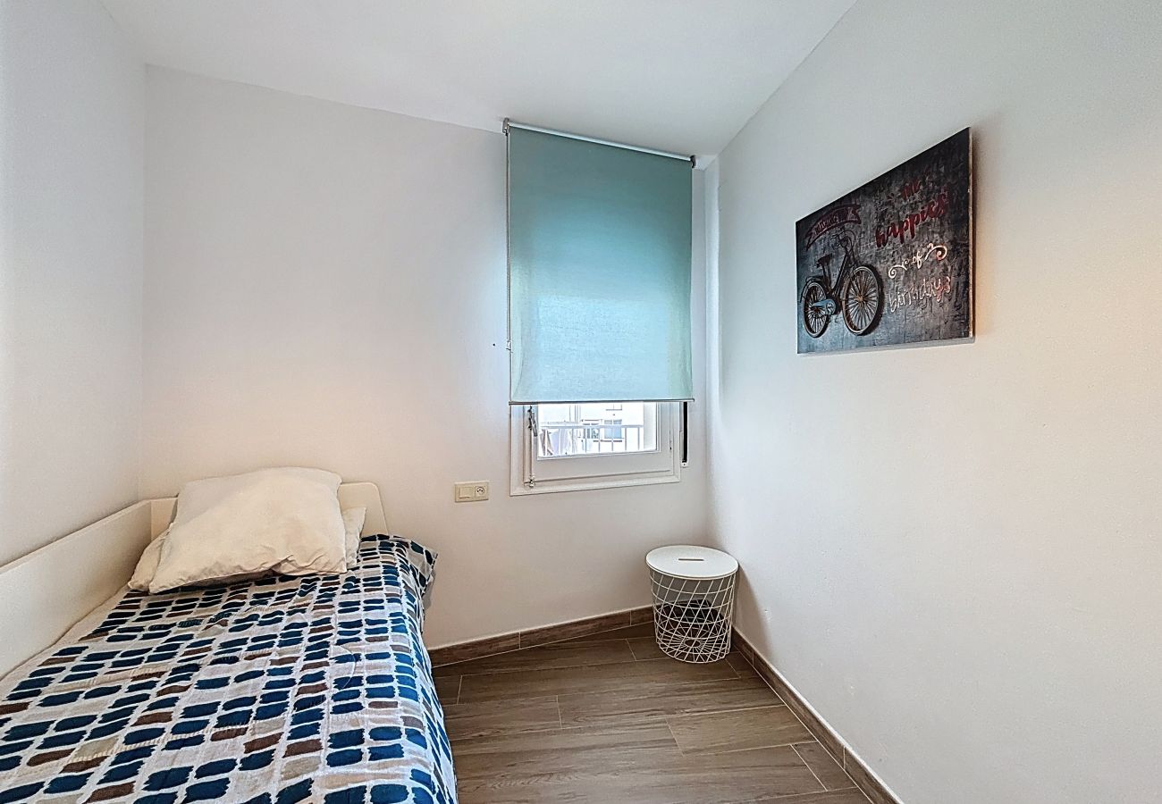 Apartamento en Rosas / Roses - CAP NORFEU 60 Location Longue Durée INTERimmo