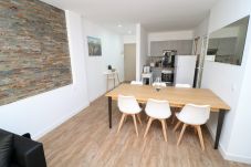 Apartamento en Rosas / Roses - FRANCESC MACIA Location Longue Durée INTERimmo