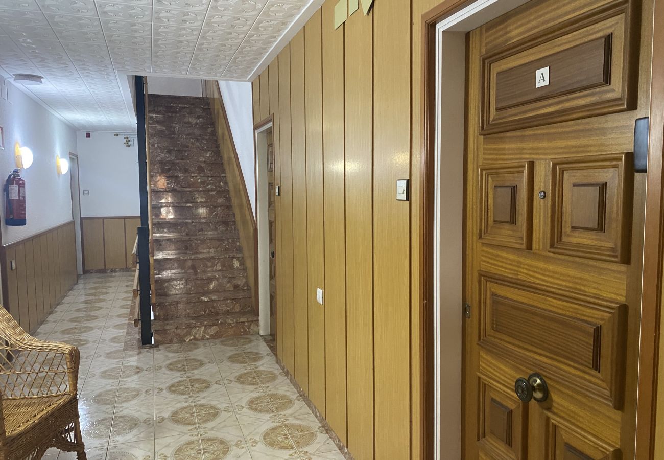 Apartamento en Empuriabrava - PORT EMPORDA 28BA  Location Longue Durée INTERimmo