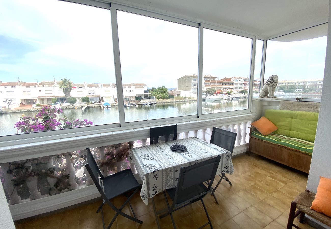 Apartamento en Empuriabrava - PORT EMPORDA 28BA  Location Longue Durée INTERimmo