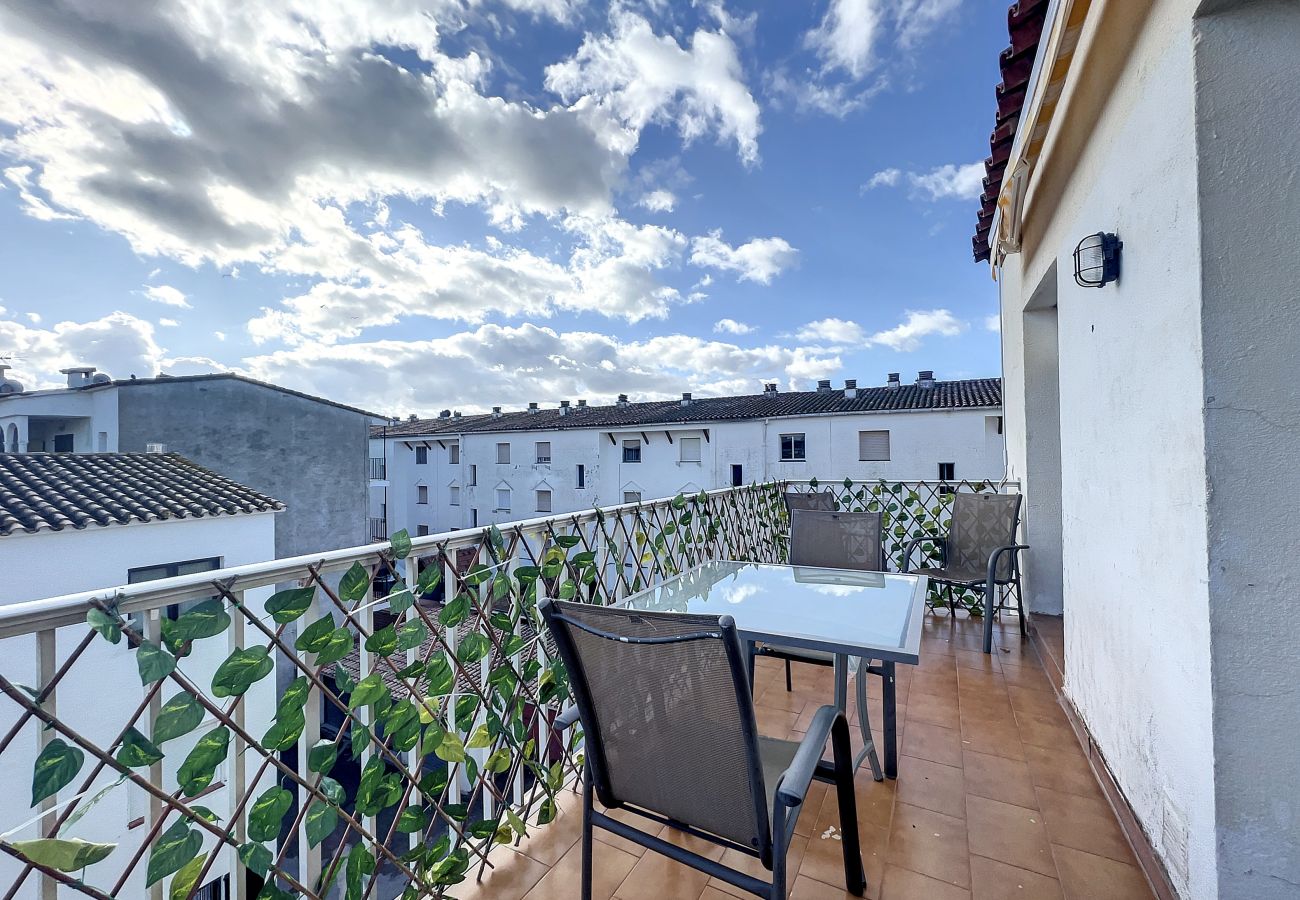 Apartament en Empuriabrava - PATTAYA 19 P 31 Empuriabrava – INTERimmo