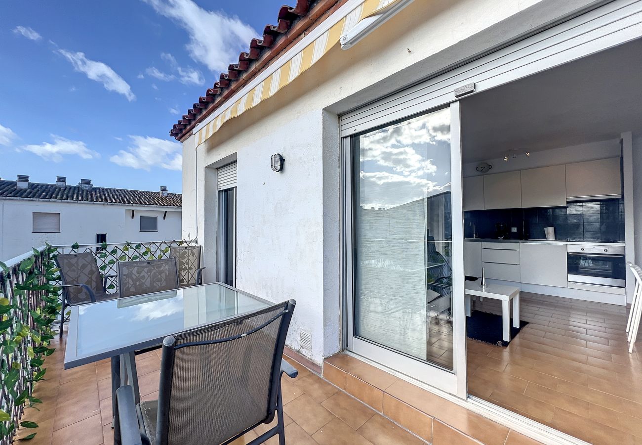 Apartament en Empuriabrava - PATTAYA 19 P 31 Empuriabrava – INTERimmo