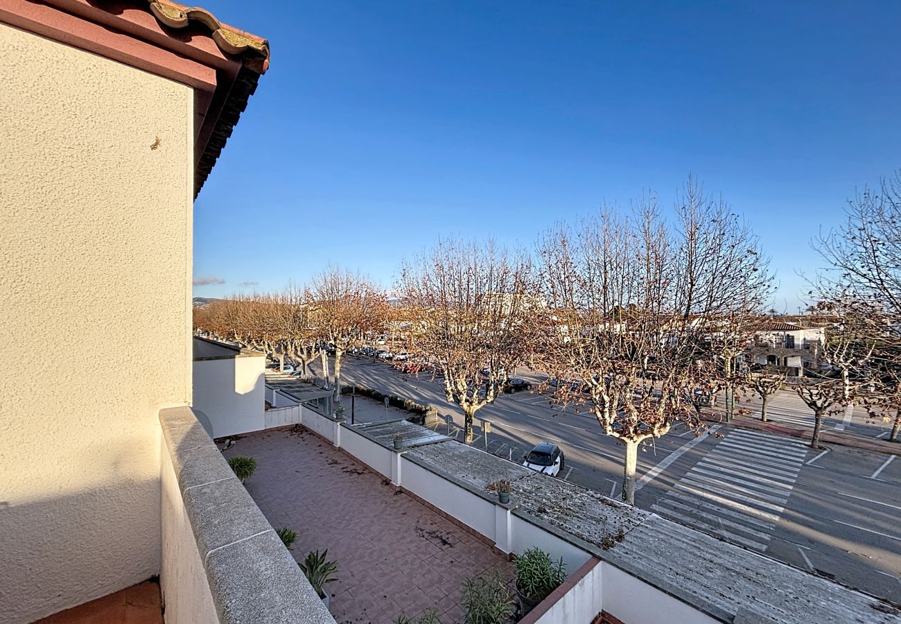 Apartament en Empuriabrava - SAN MORI 4 5 Empuriabrava – INTERimmo