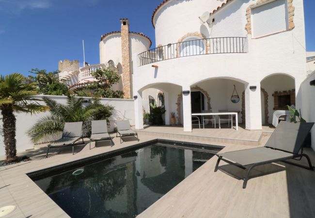 Casa en Empuriabrava - VALIRA 20D - Belle villa avec piscine sur canal