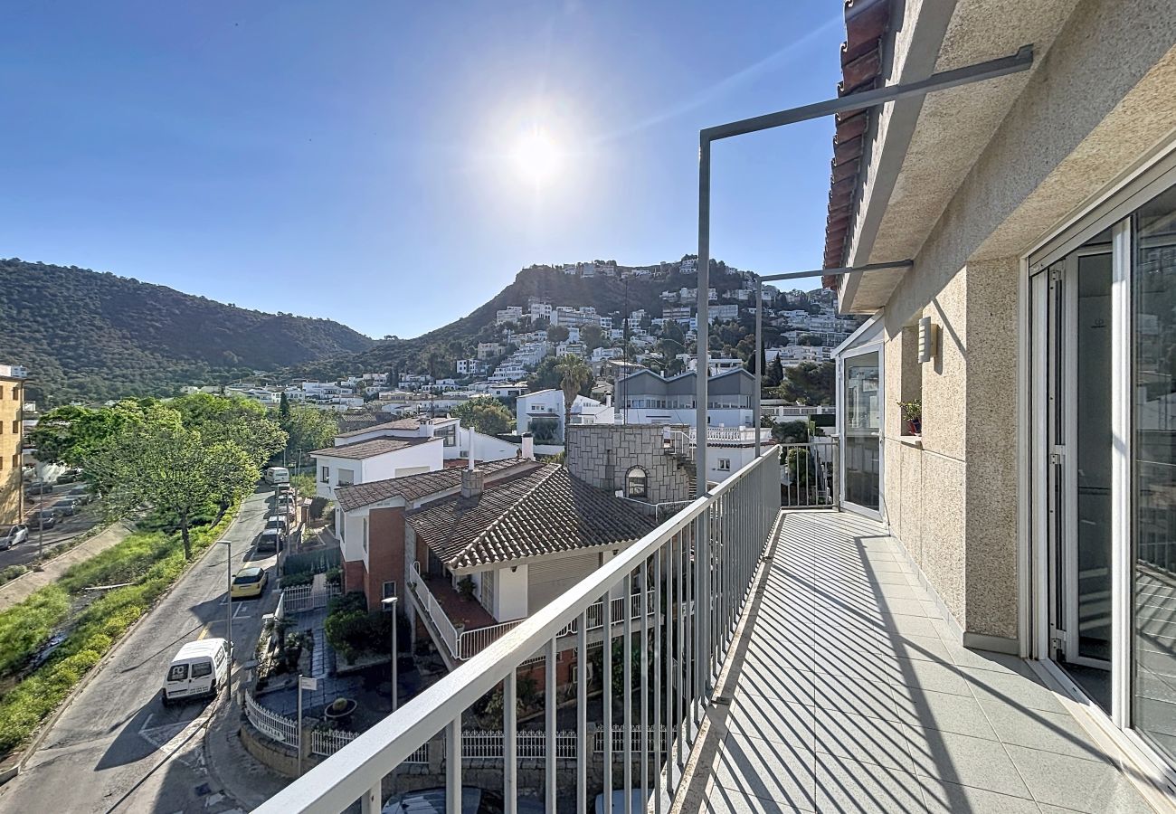 Apartament en Rosas / Roses - CUANA 3 6  Rosas / Roses – INTERimmo