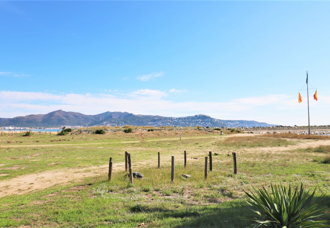 Apartament en Empuriabrava - POBLAT TIPIC Empuriabrava – INTERimmo