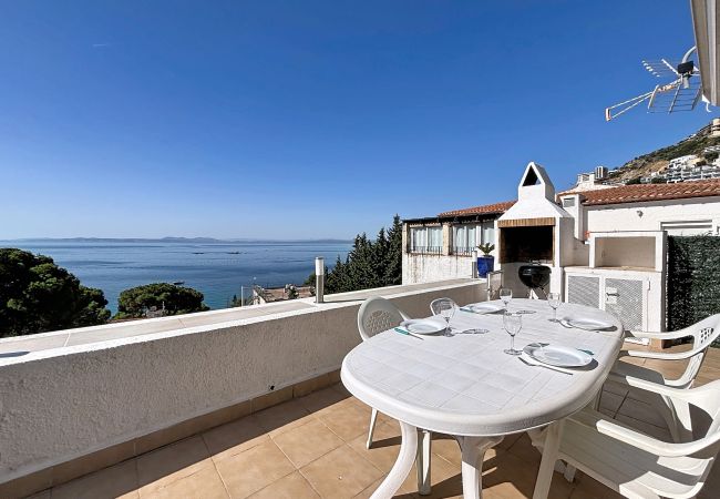 Apartment in Rosas / Roses - STA BARBARA Rosas / Roses – INTERimmo