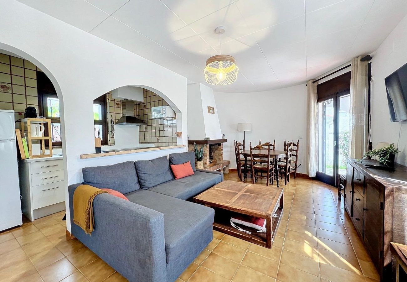 Villa in Empuriabrava - REQUESENS Empuriabrava – INTERimmo