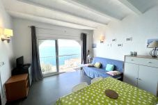 Apartment in Rosas / Roses - La Dicha - Fantástica vista al mar, piso moderno
