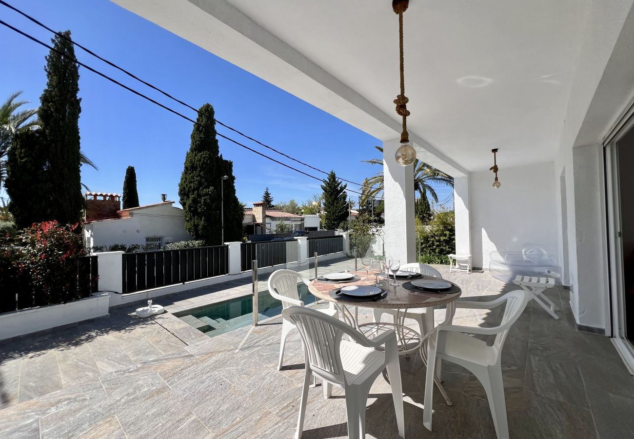 House in Rosas / Roses - MONTSIA 23 Rosas / Roses – INTERimmo