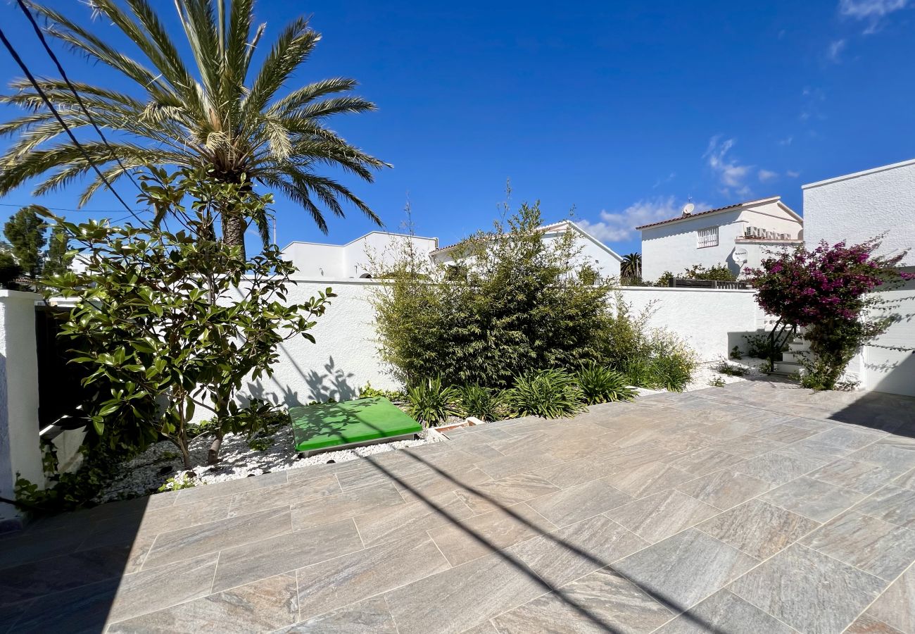 House in Rosas / Roses - MONTSIA 23 Rosas / Roses – INTERimmo