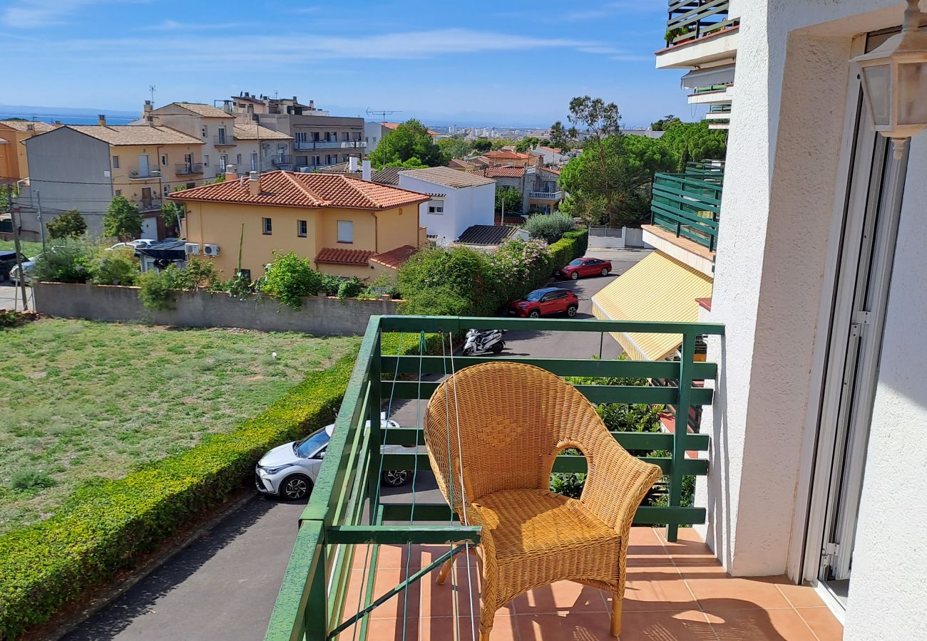 Apartment in Rosas / Roses - LISBOA 4P62 Rosas / Roses – INTERimmo