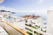 Apartment in Rosas / Roses - Ariadna - Piso, Vista al mar y Piscina Comunitaria