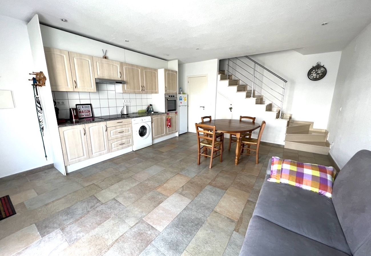 House in Empuriabrava - BYBLOS 69A Empuriabrava – INTERimmo