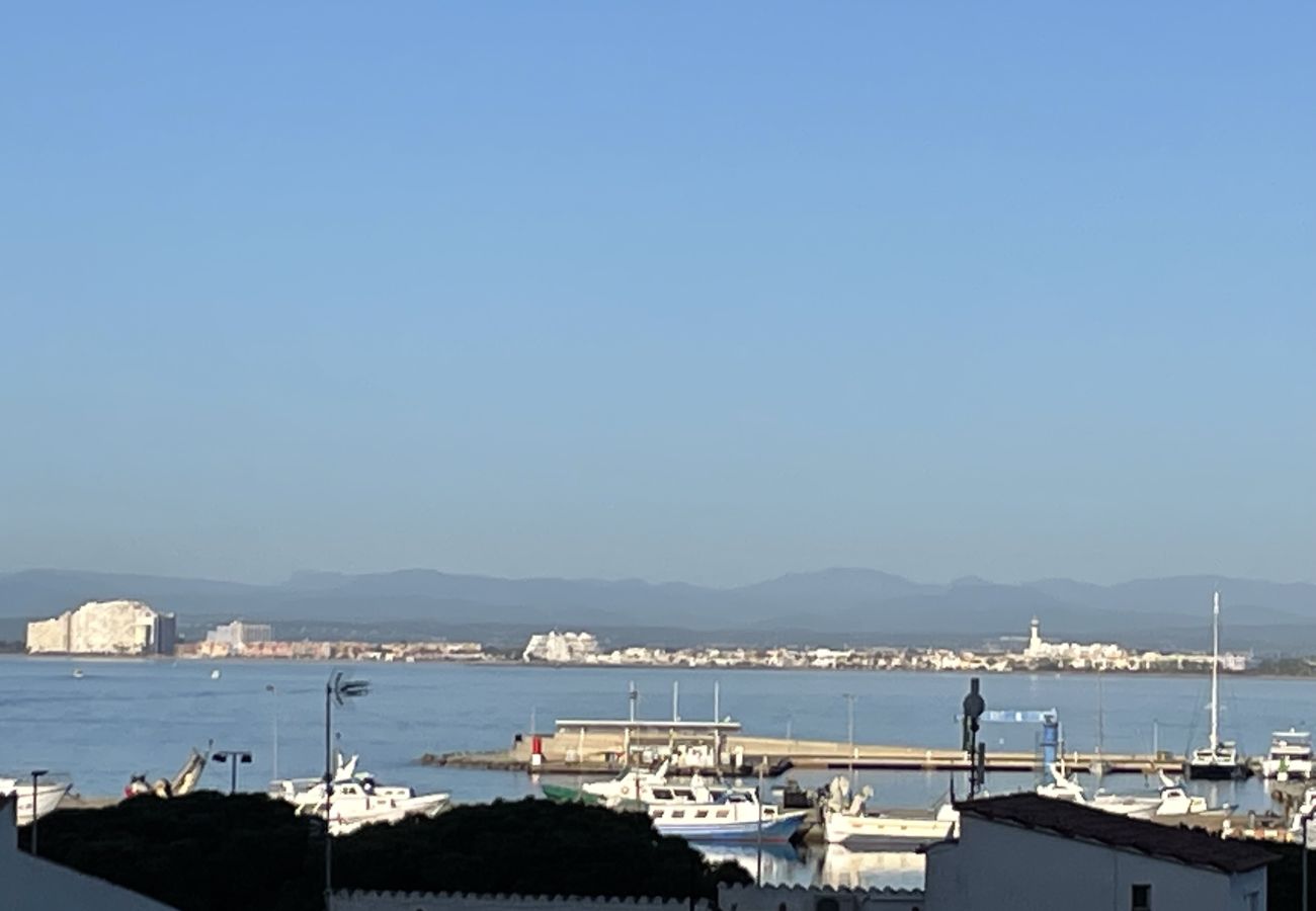 Apartment in Rosas / Roses - ROCMAR Rosas / Roses – INTERimmo