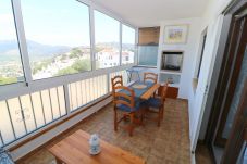 Apartment in Rosas / Roses - Jardins III B 2 - Piso con vista al mar y piscina